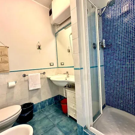 Apartment Modusvivendi 103 Deluxe Two-room With Sea View